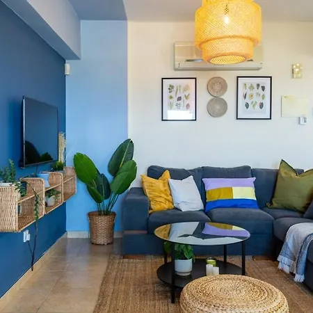 Bayview 2-br W Terrace In Lejlighed Larnaca