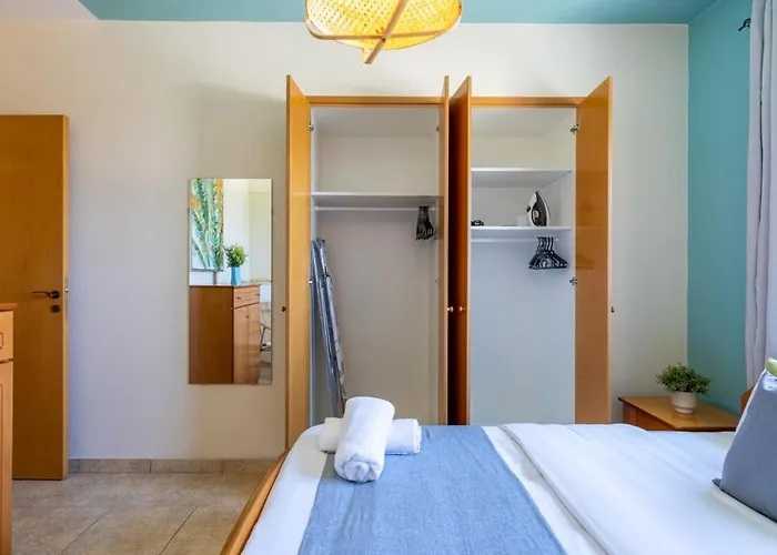 Bayview 2-br W Terrace In 公寓 *